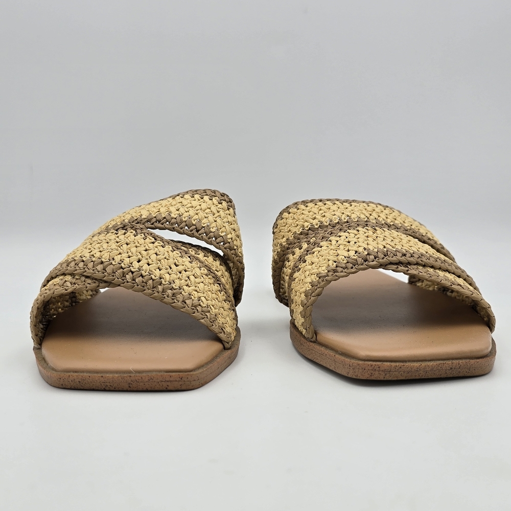 NWOT BCBGeneration Lileen Slide Sandals, Tan/Natural, 8.5M - Picture 4 of 12
